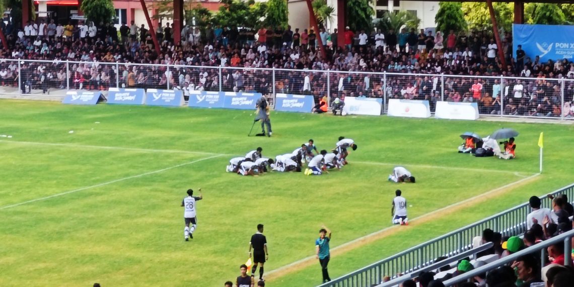 Ⓒ Hak cipta foto di atas dikembalikan sesungguhnya kepada pemilik foto