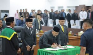 Ⓒ Hak cipta foto di atas dikembalikan sesungguhnya kepada pemilik foto