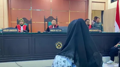 Ⓒ Hak cipta foto di atas dikembalikan sesungguhnya kepada pemilik foto