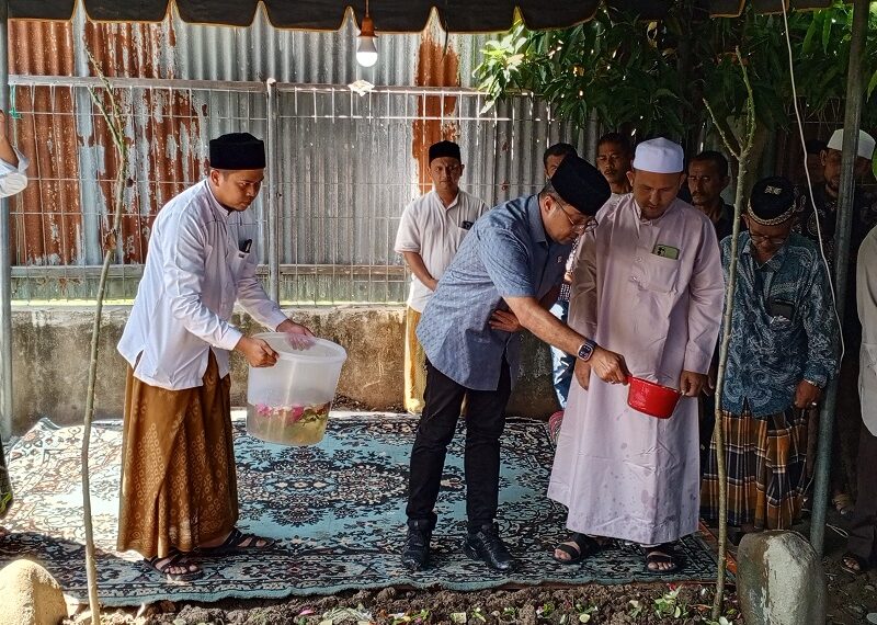 Ⓒ Hak cipta foto di atas dikembalikan sesungguhnya kepada pemilik foto