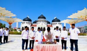 Ⓒ Hak cipta foto di atas dikembalikan sesungguhnya kepada pemilik foto