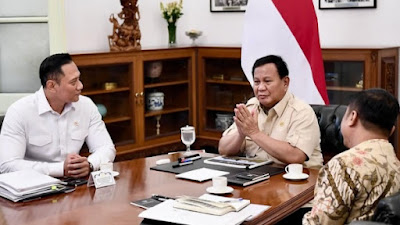 Ⓒ Hak cipta foto di atas dikembalikan sesungguhnya kepada pemilik foto