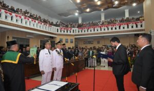 Ⓒ Hak cipta foto di atas dikembalikan sesungguhnya kepada pemilik foto