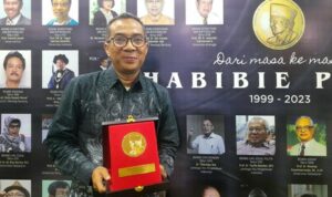 Ⓒ Hak cipta foto di atas dikembalikan sesungguhnya kepada pemilik foto