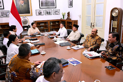 Ⓒ Hak cipta foto di atas dikembalikan sesungguhnya kepada pemilik foto